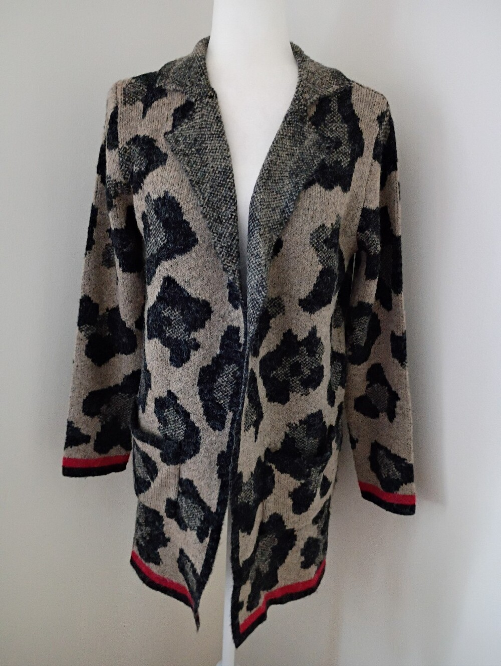 Joseph A Animal Print Long Open Cardigan Sweater Size Small
